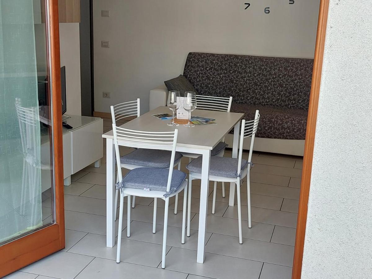 Bilocale Luminoso, Ottima Posizione Apartment ซอนดริโอ ภายนอก รูปภาพ