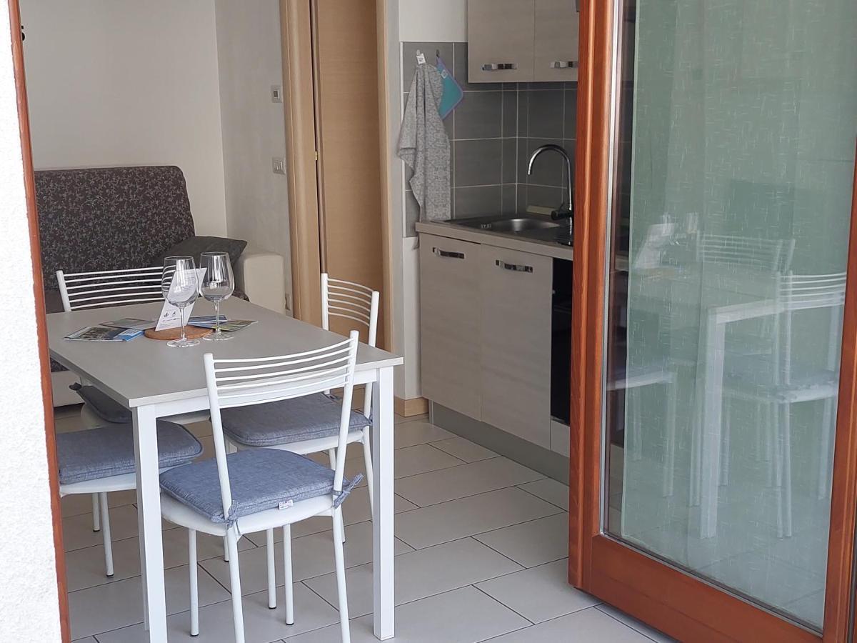 Bilocale Luminoso, Ottima Posizione Apartment ซอนดริโอ ภายนอก รูปภาพ